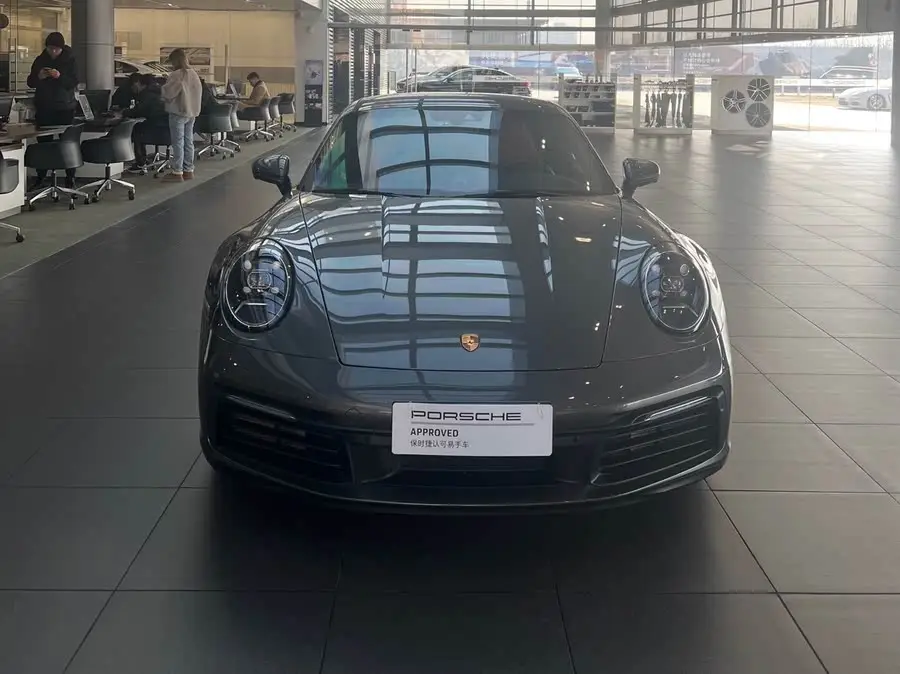 Porsche 911 2023 Carrera 3.0T