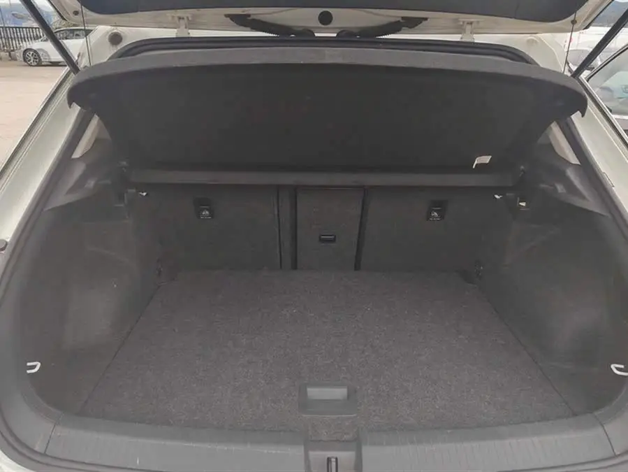 ت-روك 2020 موديل 280TSI DSG دفع ثنائي نسخة الراحة