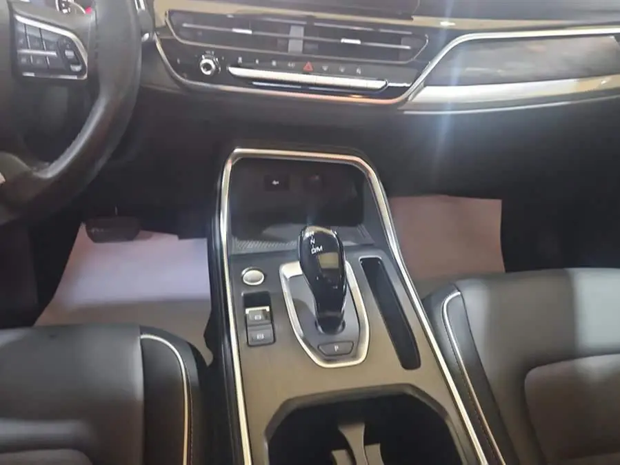 هافال H6 2023 إصدار الاتجاه الوطني 1.5T النسخة الأوتوماتيكية الحضرية