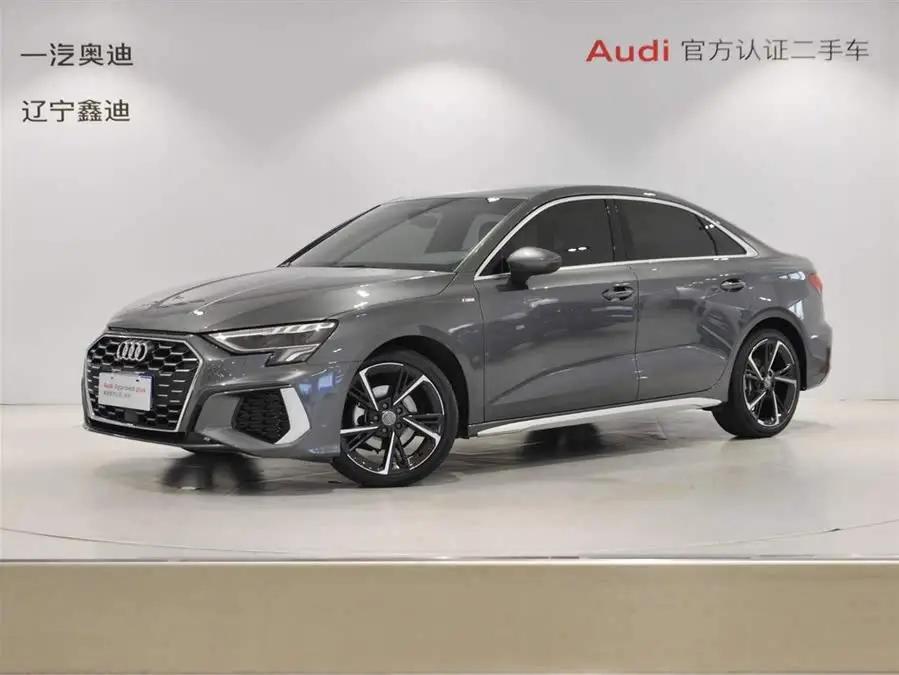 أودي A3 2021 A3L ليموزين 35 TFSI الرياضية التقدمية