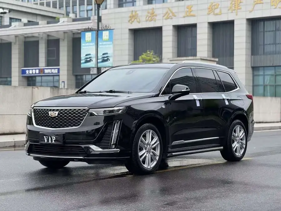 كاديلاك XT6 2022 2.0T سبعة مقاعد دفع رباعي فاخر