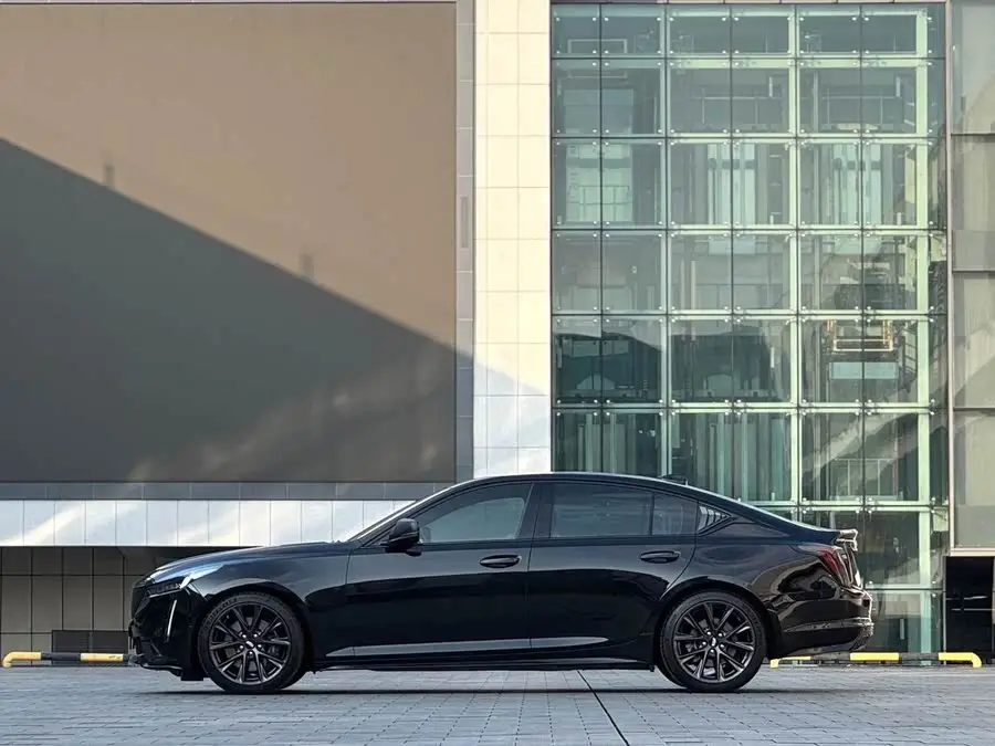 كاديلاك CT5 2021 28T بلاتينوم سبورت