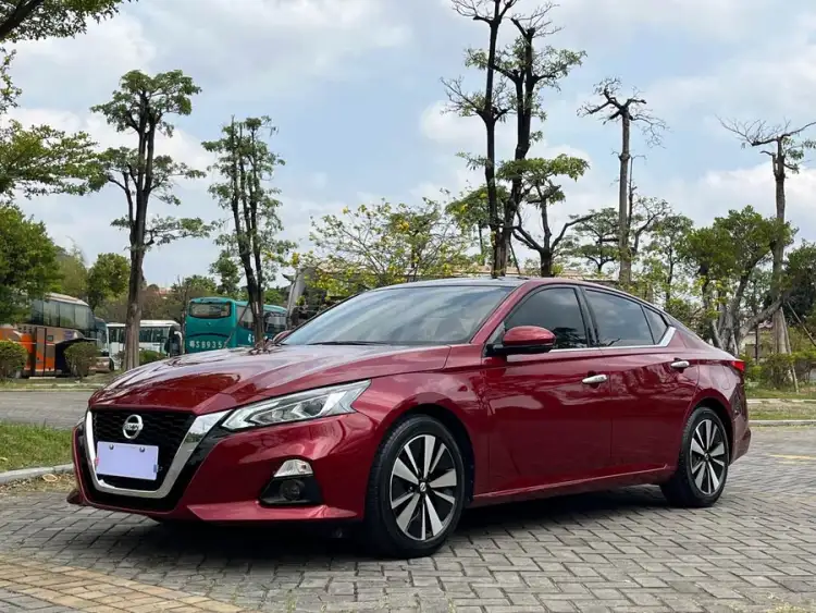 Teana 2021 2.0L XL Comfort Version