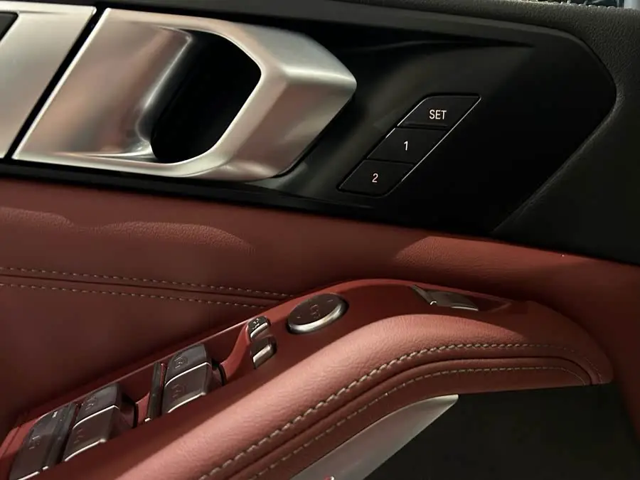 بي إم دبليو X5 2022 xDrive 30Li حزمة M الرياضية الفاخرة