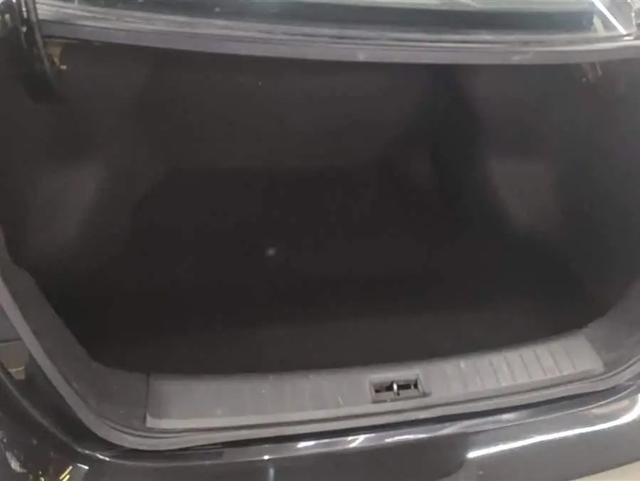 2022 نيسان سيلفي الكلاسيكي 1.6XE CVT إصدار الراحة