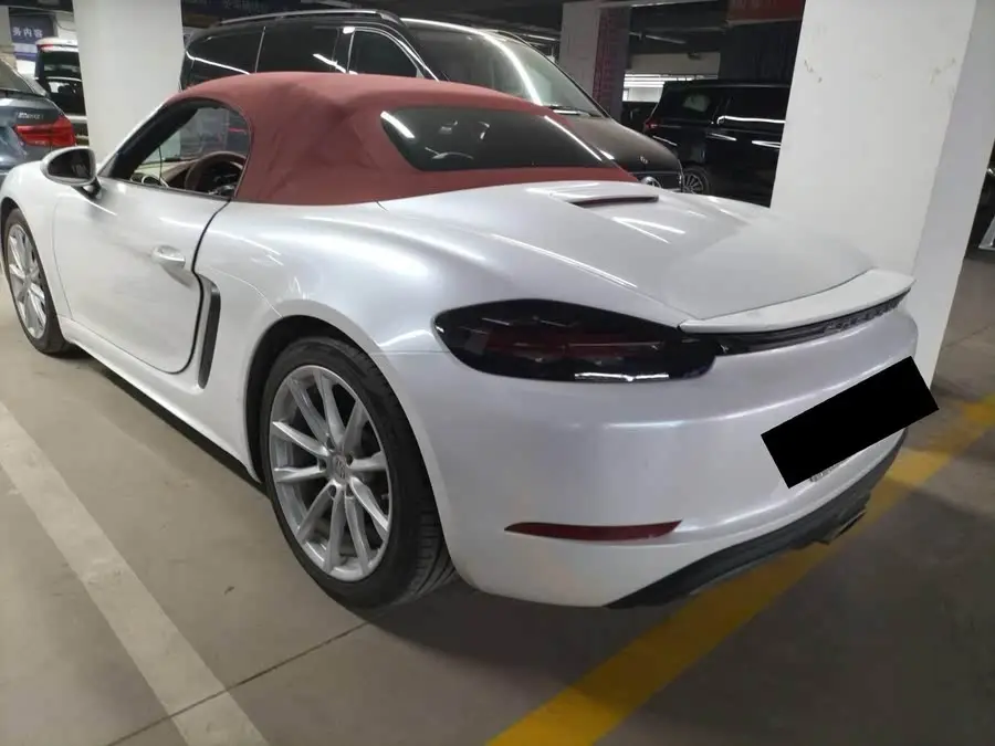Porsche 718 2020 Model Boxster 2.0T