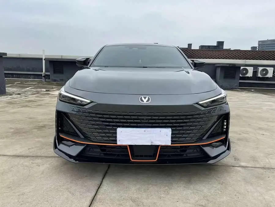 Changan UNI-V 2023 1.5T Sport Edition
