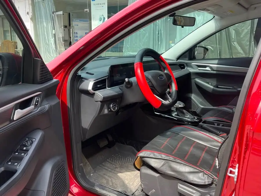 Ford Focus 2021 1.5L Automatic Diamond Edition