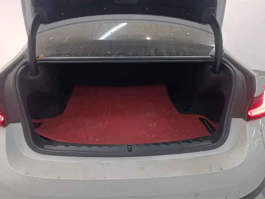 بي إم دبليو i3 2024 eDrive 35 L