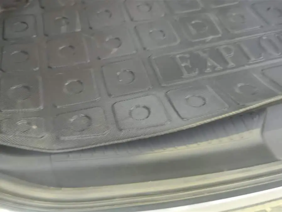 مستكشف 2023 إيكو بوست 285 الدفع الرباعي نسخة تريند بلس 7 مقاعد