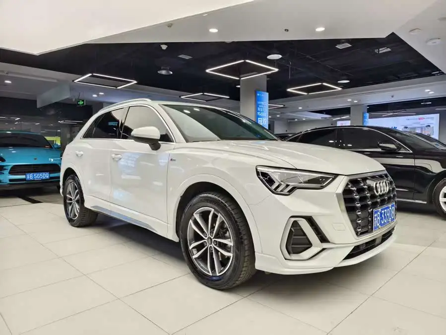 أودي Q3 طراز 2021 35 TFSI طراز الجذب الديناميكي