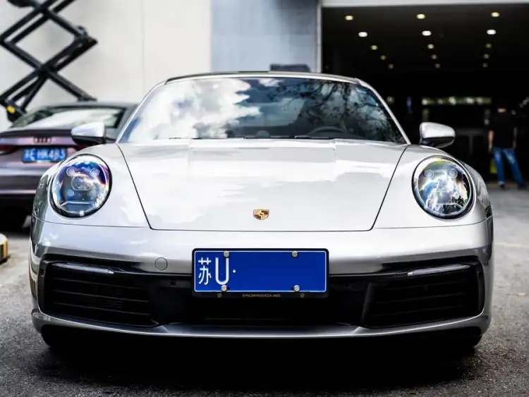 Porsche 911 2020 Carrera 3.0T