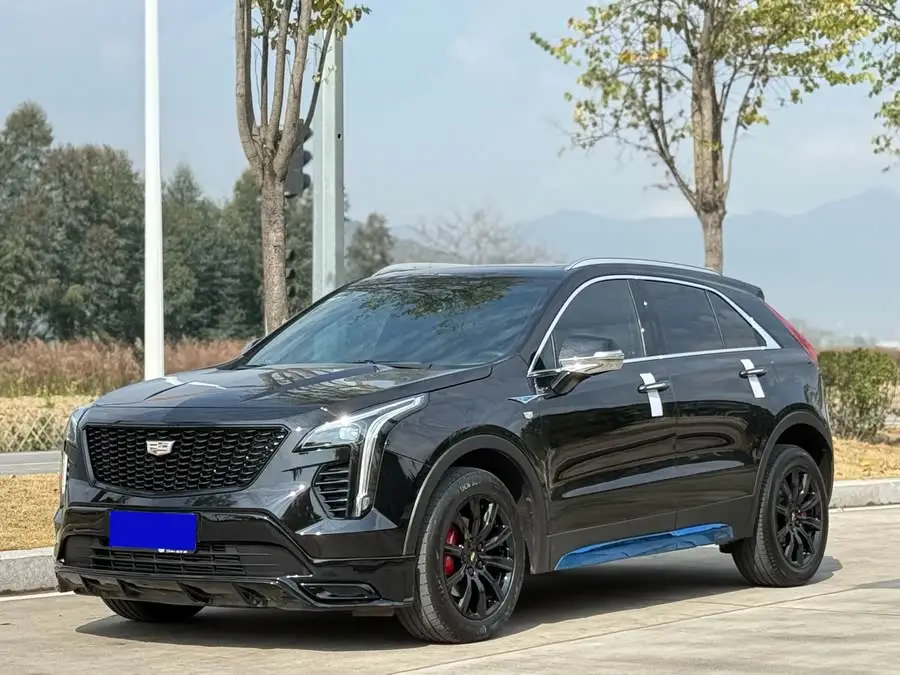Cadillac XT4 2021 28T FWD Premium
