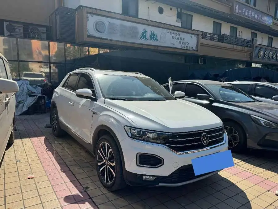 T-ROC 2021 280TSI DSG دفع ثنائي نسخة الراحة الذكية