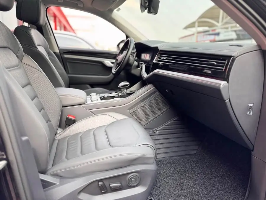 Touareg 2021 2.0 TSI Elegance