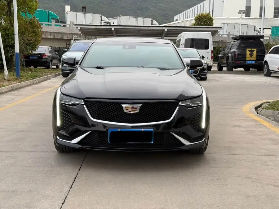 Cadillac CT4 2022 28T Luxury