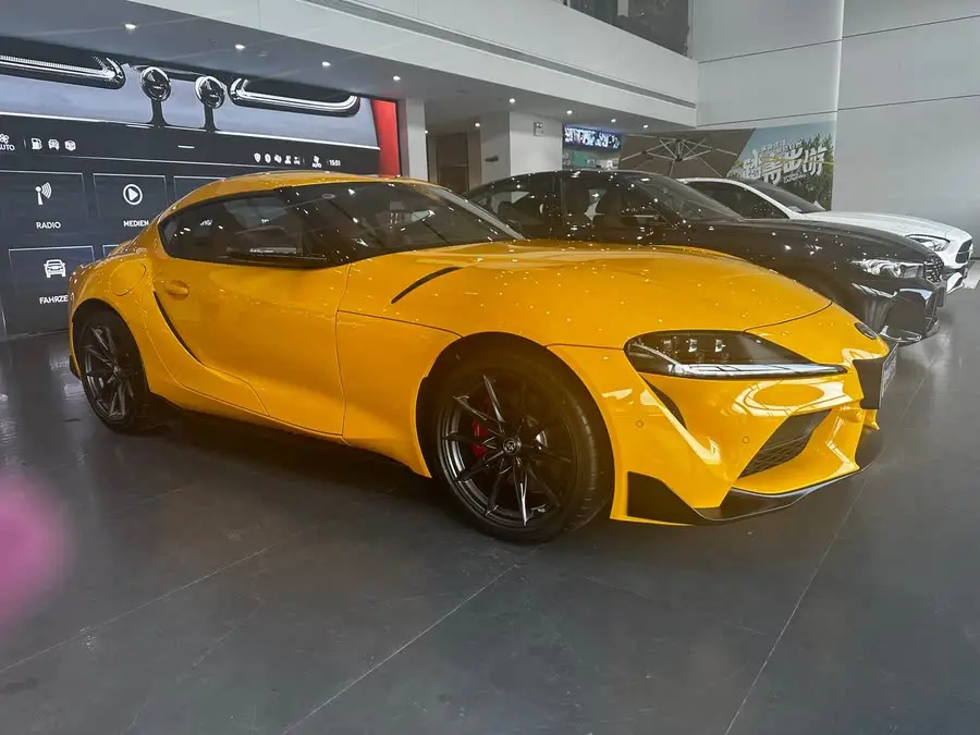 2022 GR SUPRA 3.0T Standard Model