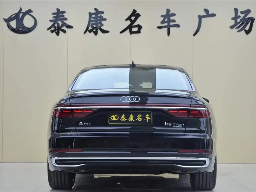 أودي A8 طراز 2025 A8L 45 TFSI كواترو الفاخرة