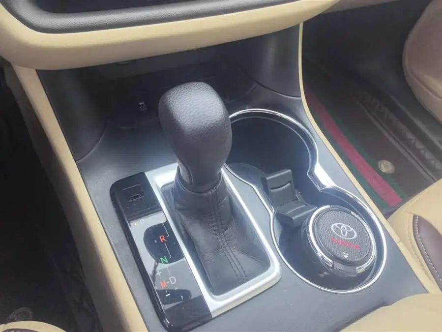 هيوانداي 2018 2.0T دفع ثنائي إصدار النخبة 5 مقاعد المعايير الوطنية VI