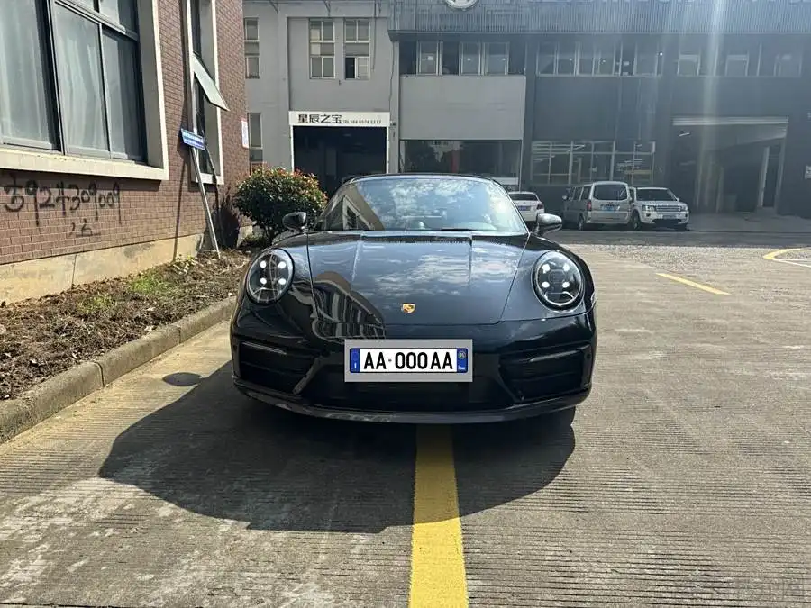 بورشه 911 2023 كاريرا إس 3.0T