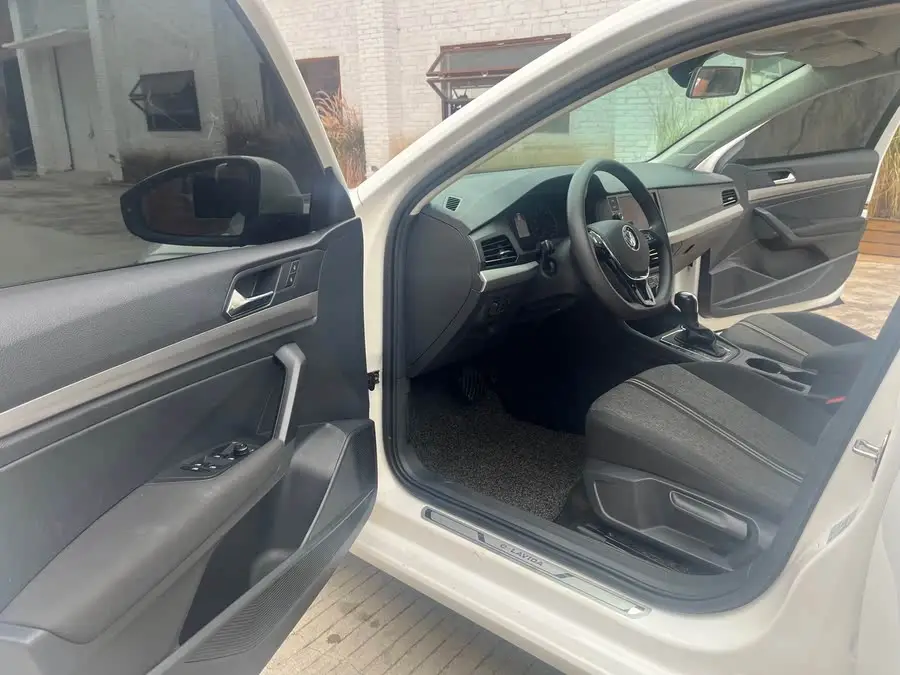 Lavida EV 2019 Premium Edition