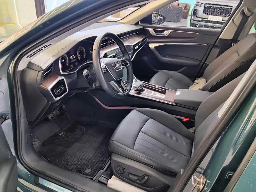 Audi A6 (Imported) 2021 allroad quattro Explorer 55 TFSI Premium Off-road Model