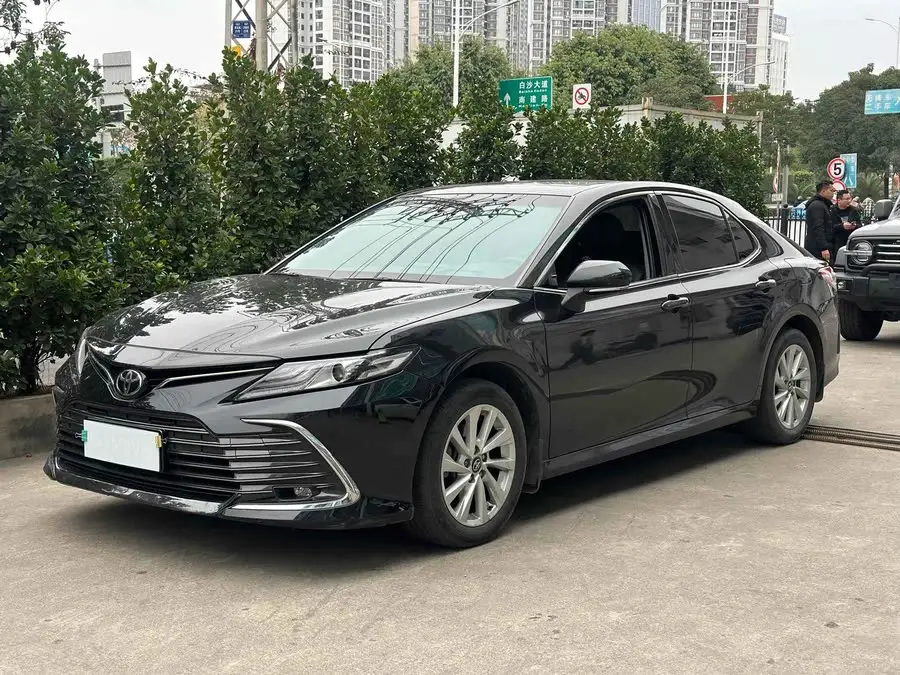 Camry 2021 2.0G Luxury Edition