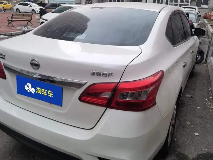 2022 إكسيون يي كلاسيك 1.6XL CVT النسخة الفاخرة