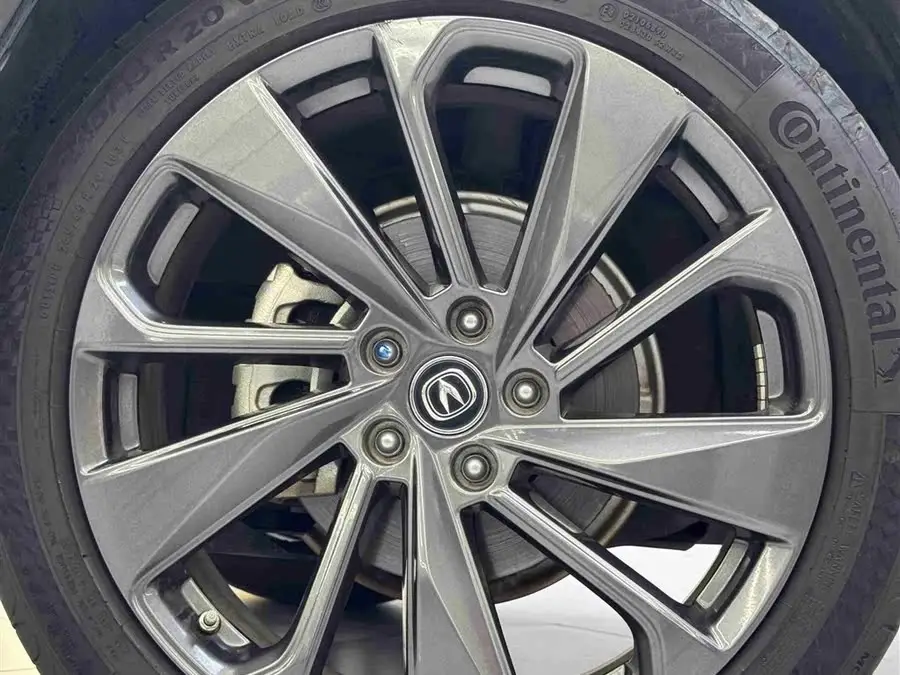 شانجان UNI-T 2020 1.5T فلاجشيب