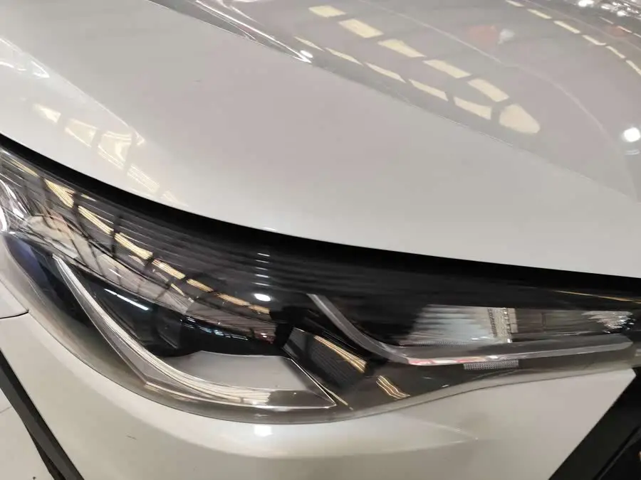 كورولا كروس 2022 2.0L نسخة النخبة