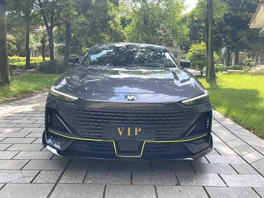 Changan UNI-V 2023 1.5T Sport Edition