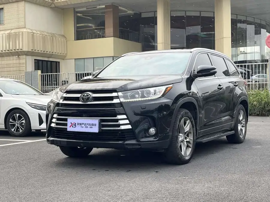 Highlander 2018 2.0T AWD Supreme 7-seater National VI