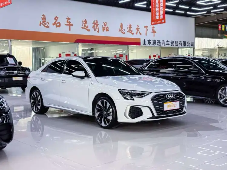 Audi A3 2024 A3L Limousine 35 TFSI Fashion Sport Model