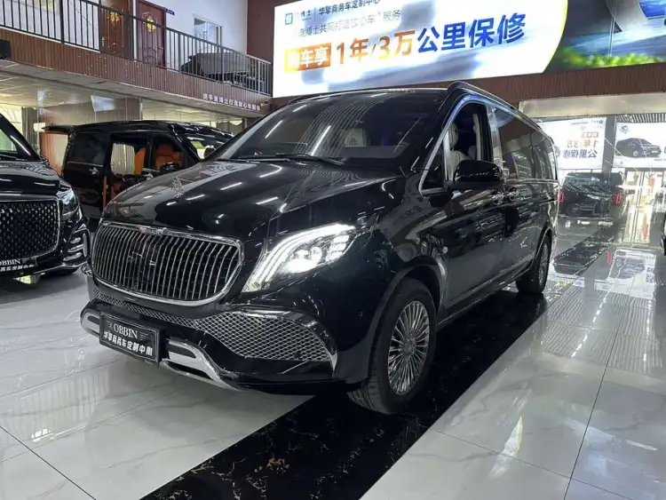 Vito 2023 2.0T Business Edition 7-seater