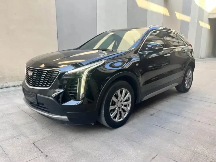 Cadillac XT4 2021 28T FWD Premium