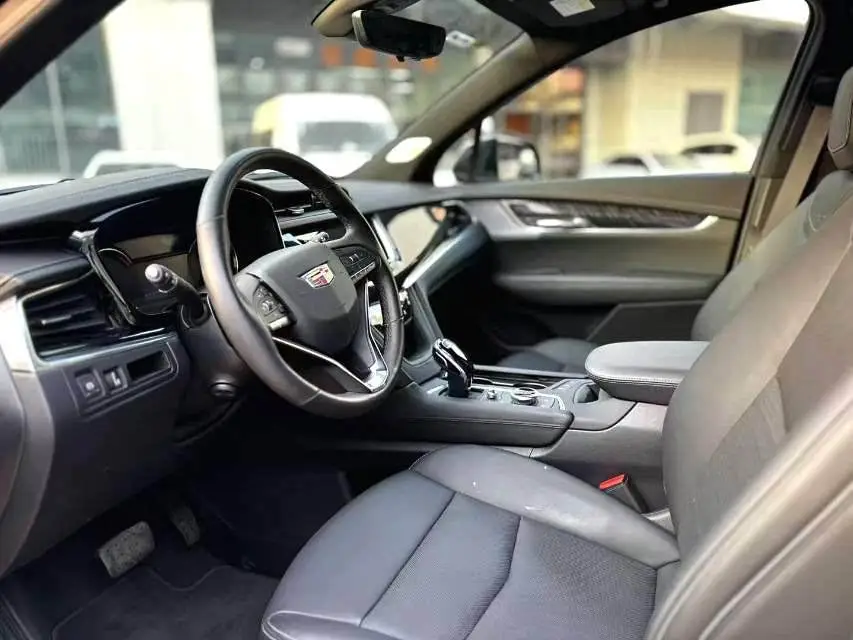 Cadillac XT6 2022 2.0T 6-seat AWD Luxury