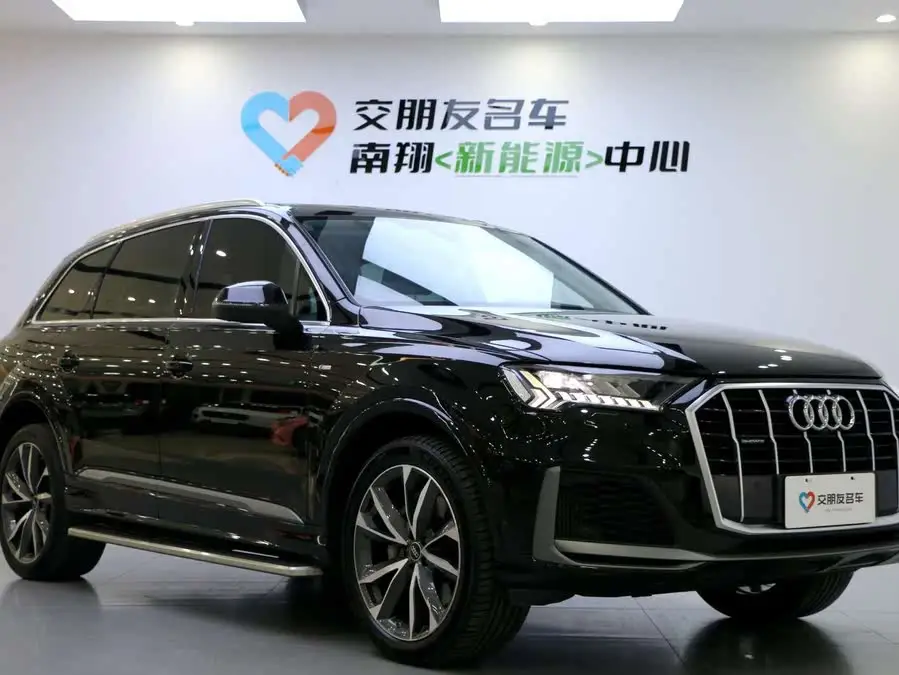 Audi Q7 2023 55 TFSI quattro S line Sport