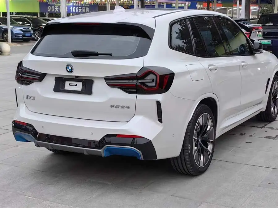 BMW iX3 2022 Model Leader Edition
