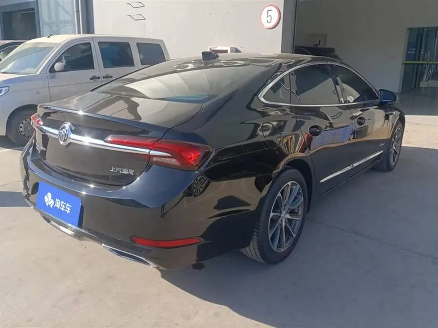 Buick LaCrosse 2022 652T Luxury