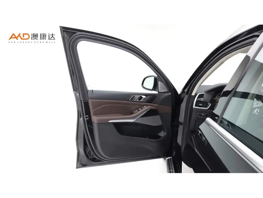 BMW X5 2022 Model Facelift xDrive 30Li Luxury M Sport Package