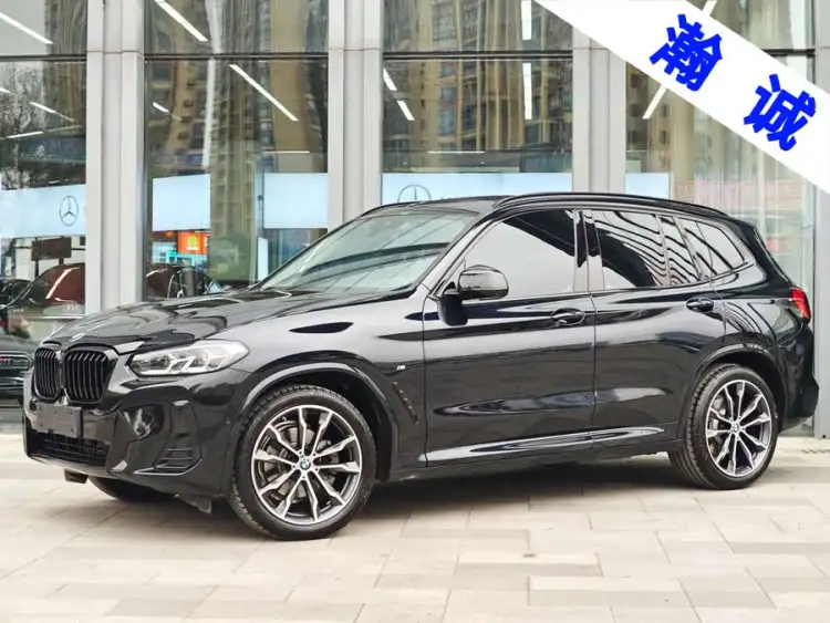 BMW X3 2023 xDrive30i Leading Model M Shadow Package