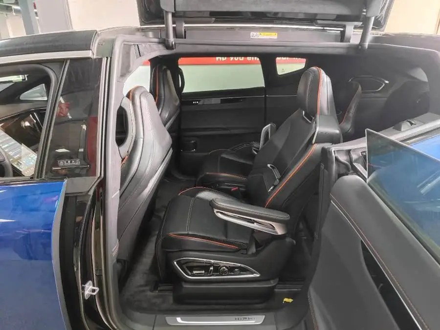HiPhi X 2021 Flagship Edition 6-seater