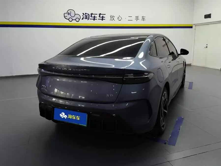 سيلاين 2022 طراز 700 كم النسخة الطويلة المدى للدفع الخلفي