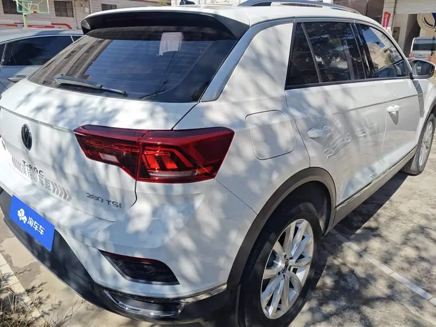 T-ROC 2022 طراز 280TSI DSG دفع ثنائي النخبة بلس