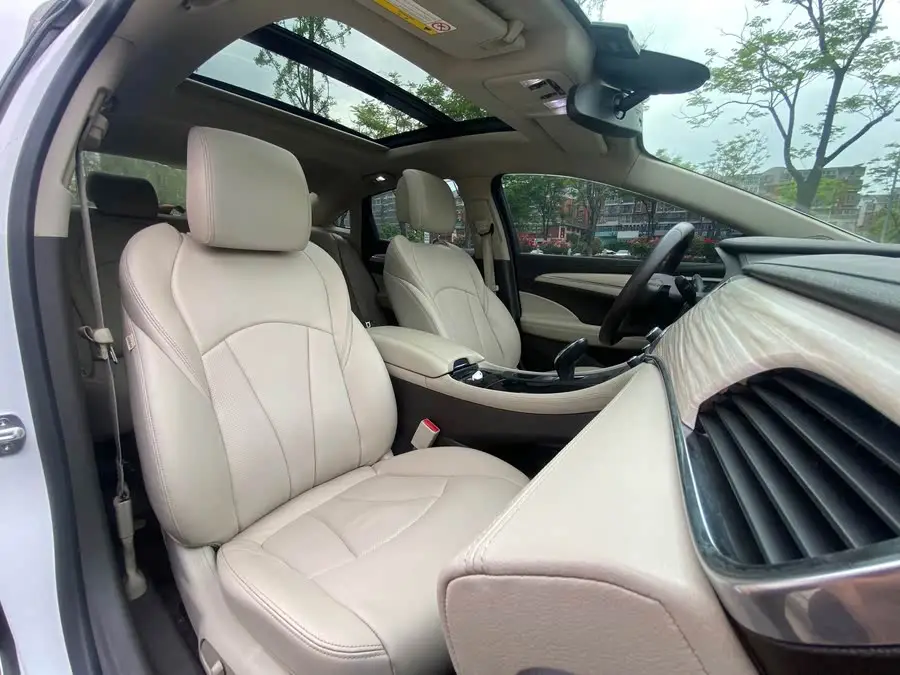 Buick LaCrosse 2018 30H Elite