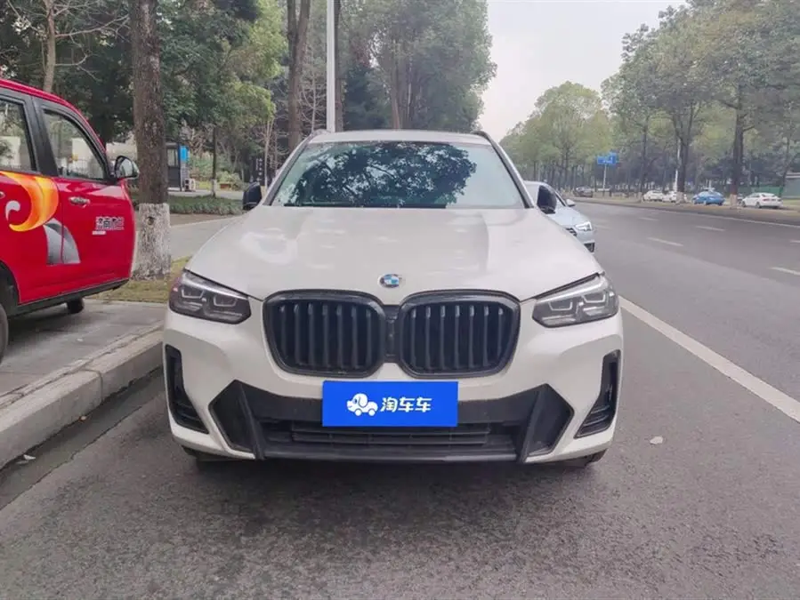 BMW X3 2023 xDrive30i Leading Model M Night Package