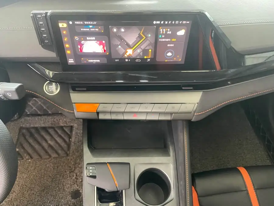 Changan UNI-V 2024 1.5T Deluxe Sports Edition