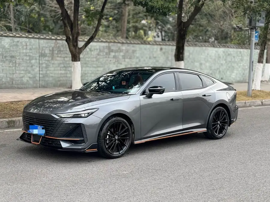 Changan UNI-V 2023 1.5T Sports Edition