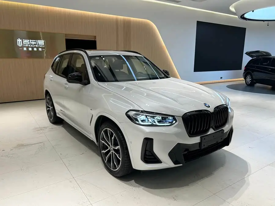 BMW X3 2023 xDrive30i Leading Edition M Night Package