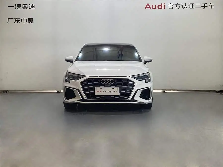 أودي A3 2022 A3L ليموزين 35 TFSI نسخة رياضية فاخرة